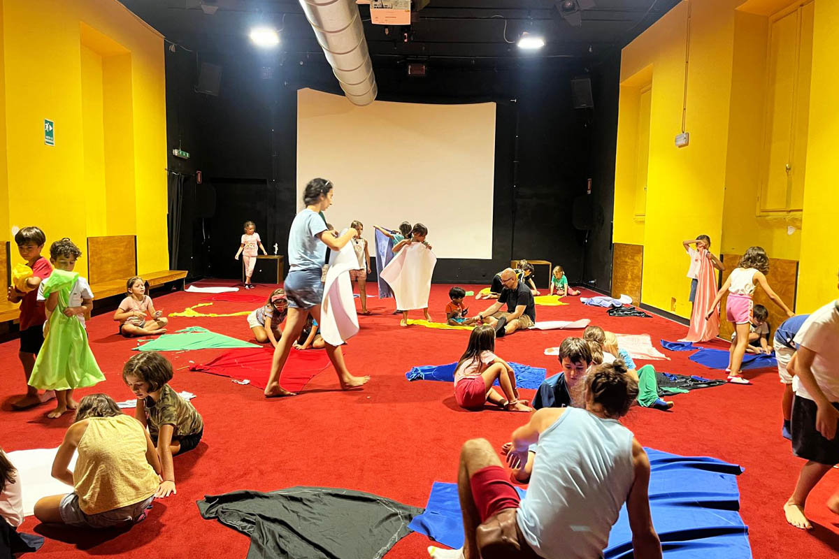 trebbo-teatro-bambini-scuole-famiglie-milano-608_0000_Livello 7
