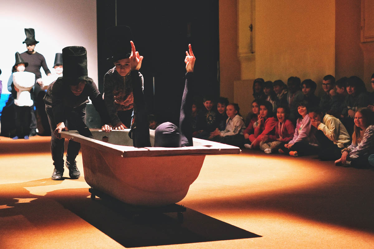 trebbo-teatro-bambini-scuole-famiglie-milano-630_0000_Livello 21