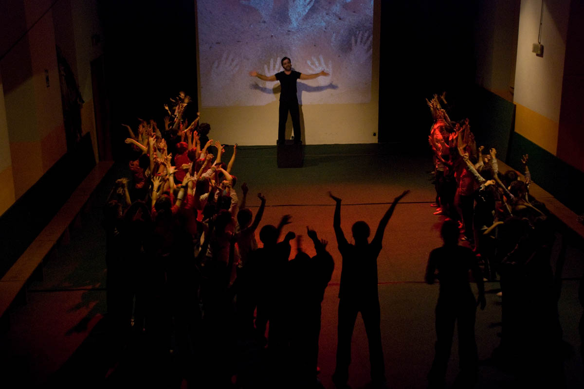 trebbo-teatro-bambini-scuole-famiglie-milano-680_0001_Livello 8