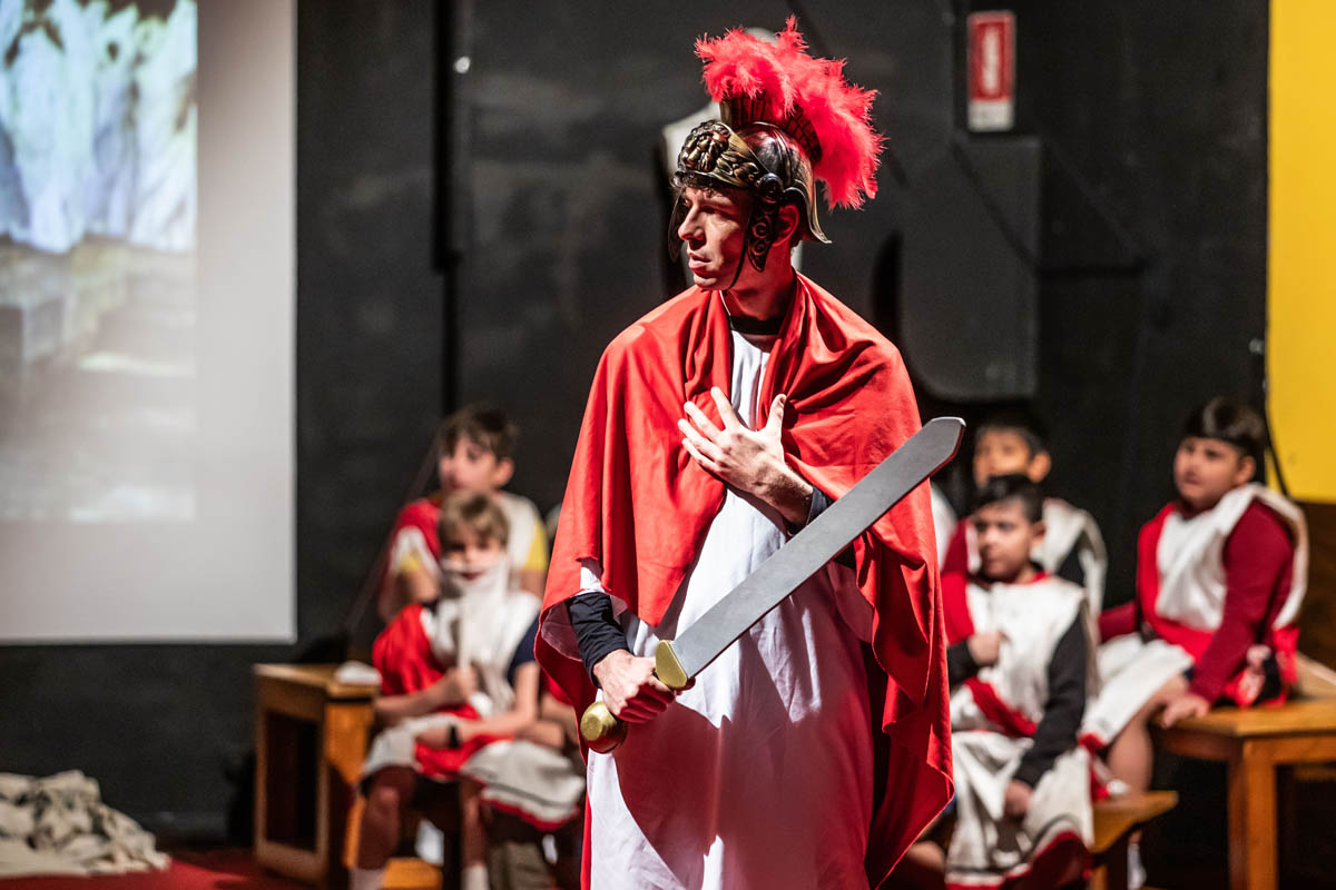 trebbo-teatro-bambini-scuole-famiglie-milano-710_0012_Livello 48