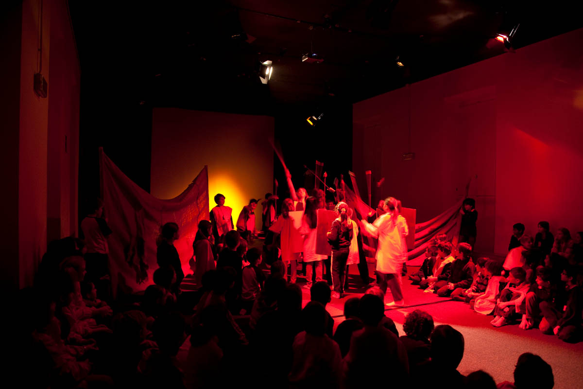 trebbo-teatro-bambini-scuole-famiglie-milano-720_0004_Livello 7