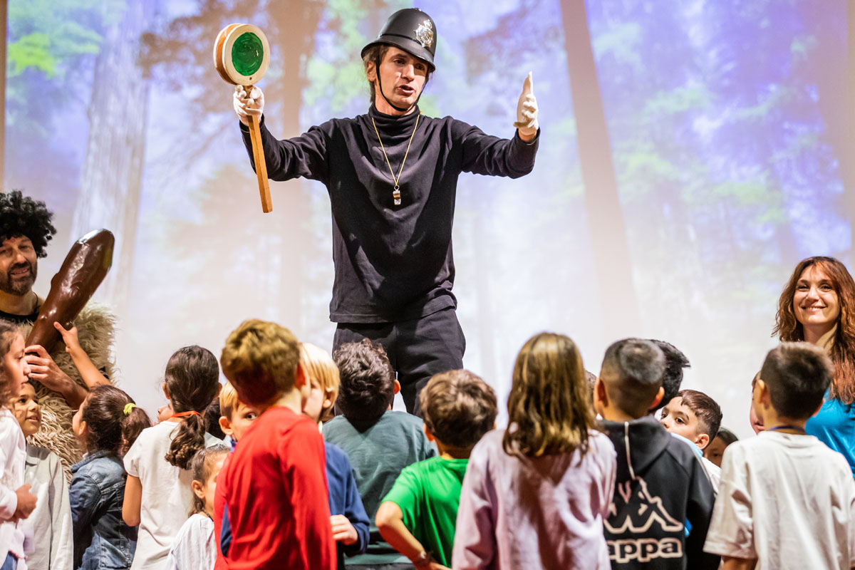 trebbo-teatro-bambini-scuole-famiglie-milano-2-2-101_0002_Livello 3