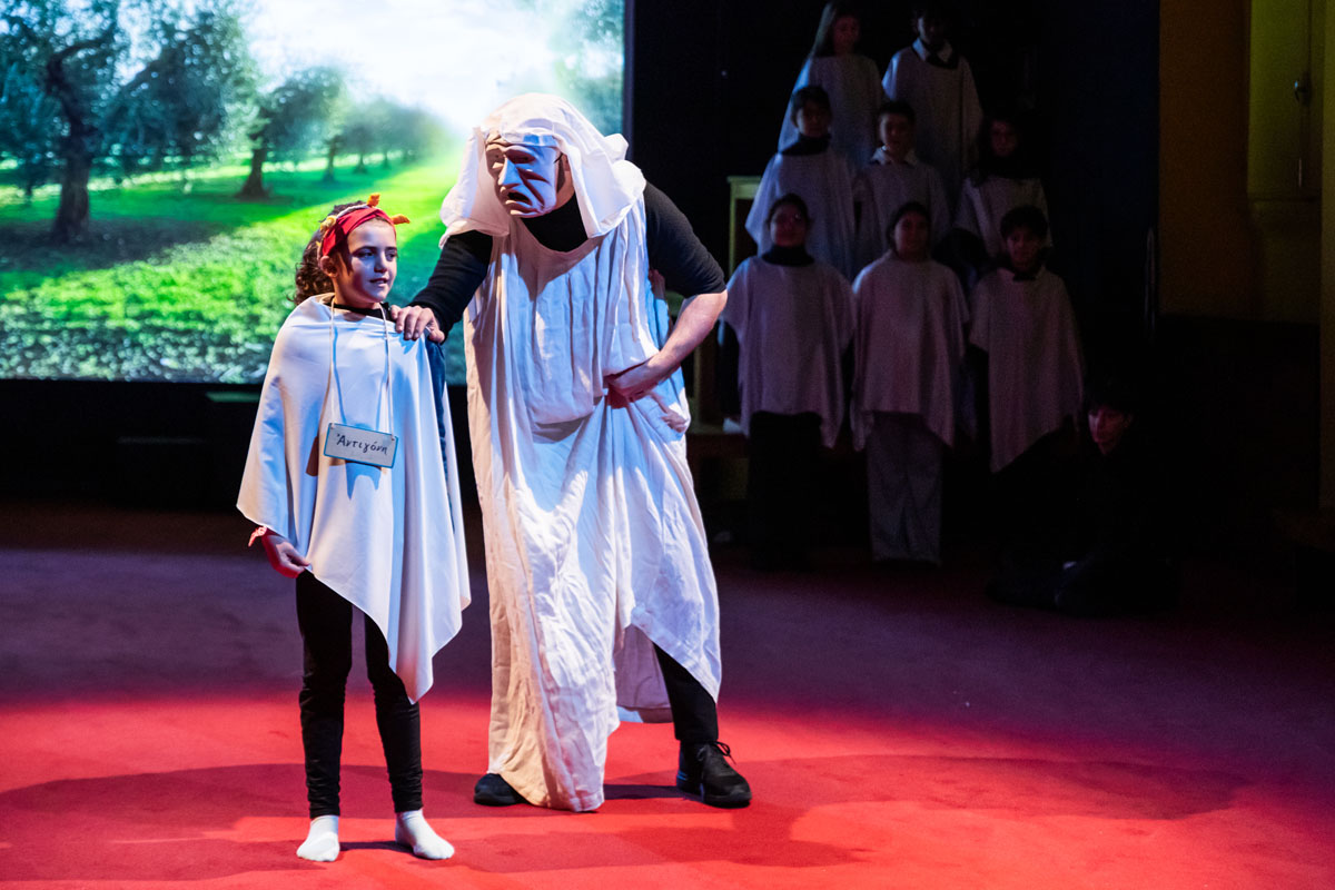 trebbo-teatro-bambini-scuole-famiglie-milano-antica-grecia-101_0000_Livello 12